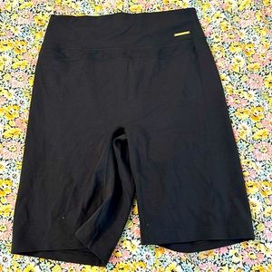 GYMSHARK BIKER SHORTS